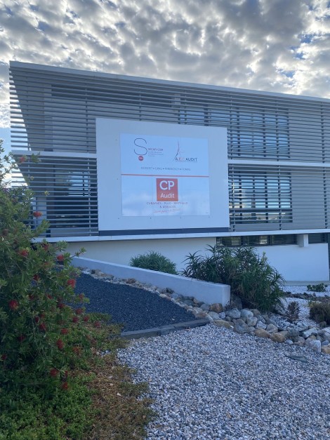 Création Enseigne Panneau Signalétique Perpignan